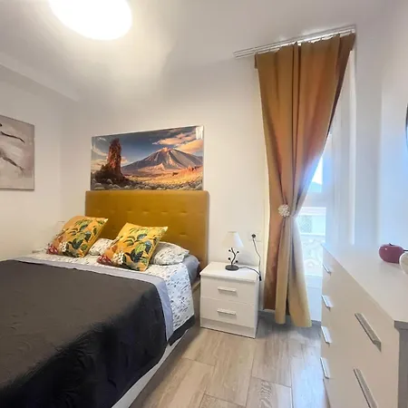 Playa Honda Sky View Апартаменти
